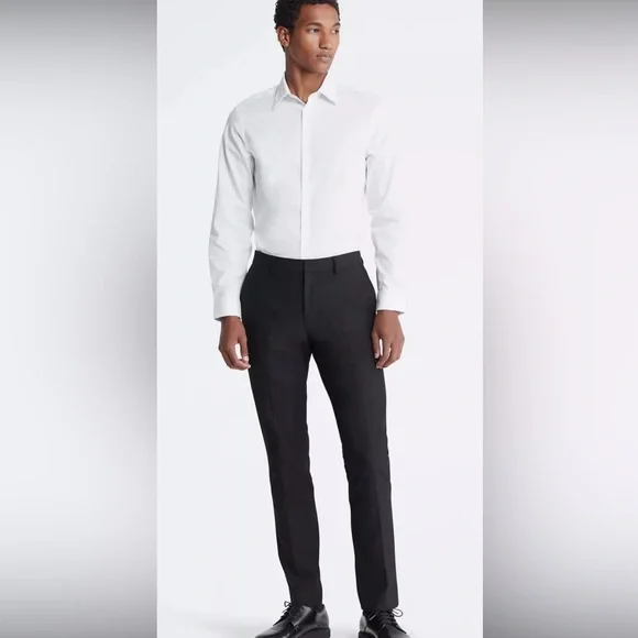 green emerald velvet dress Amazon.com: Calvin Klein Boys' Long Sleeve Sateen Dress Shirt, Button-Down  Style with Buttoned Cuffs & Shirttail Hem, White, 2T: Clothing, Shoes &  Jewelry
